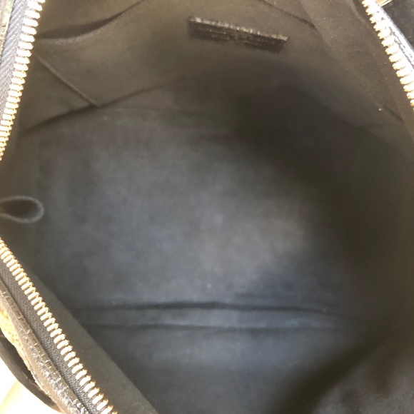 Louis Vuitton Alma Eclipse - Picture 10 of 14